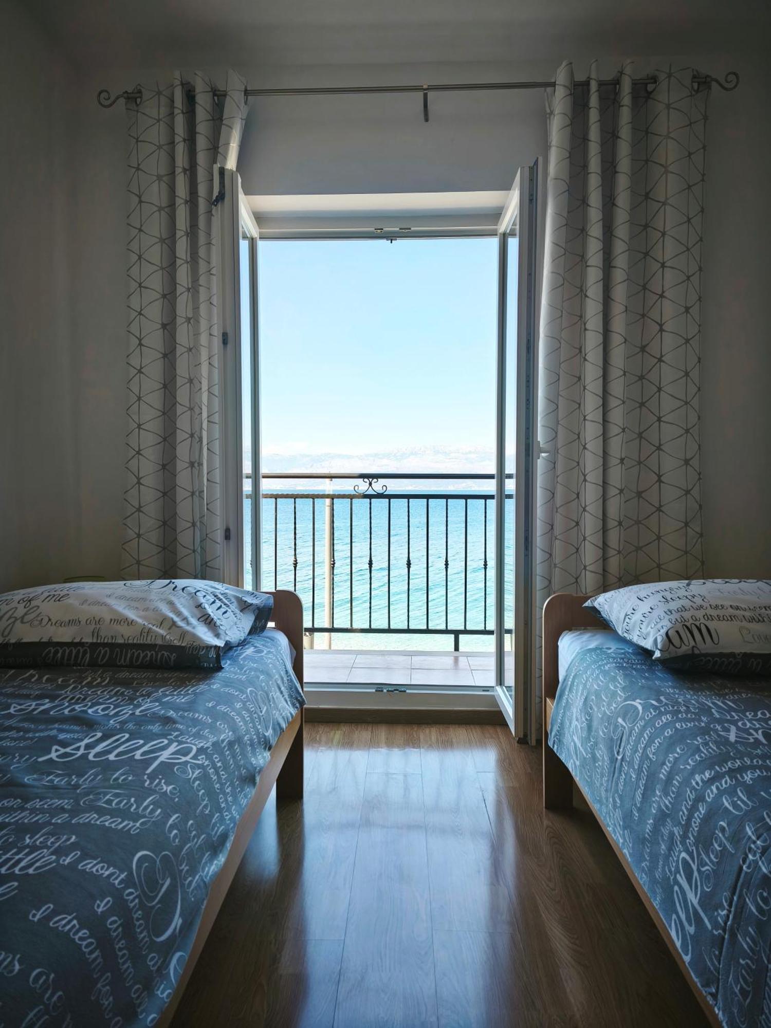 Holiday Home Lucica Sutivan Extérieur photo