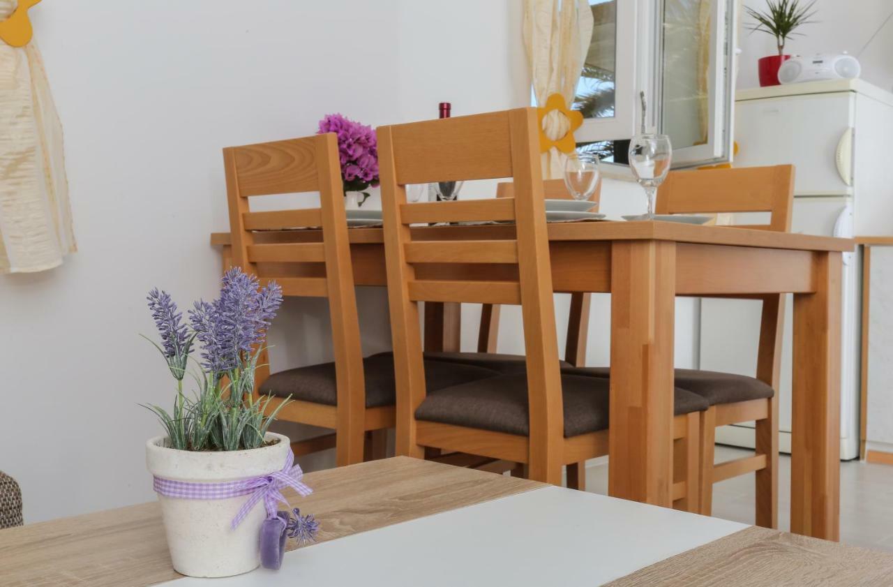 Holiday Home Lucica Sutivan Extérieur photo